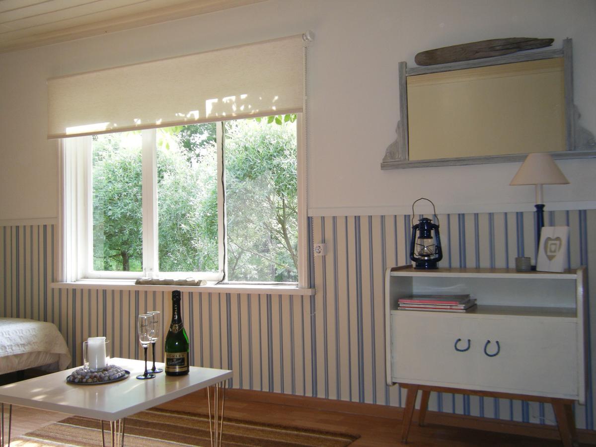 Kaju Guesthouses Nasva Kültér fotó