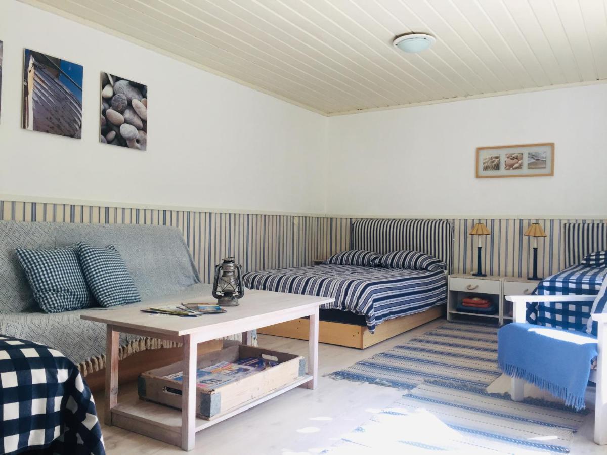 Kaju Guesthouses Nasva Kültér fotó