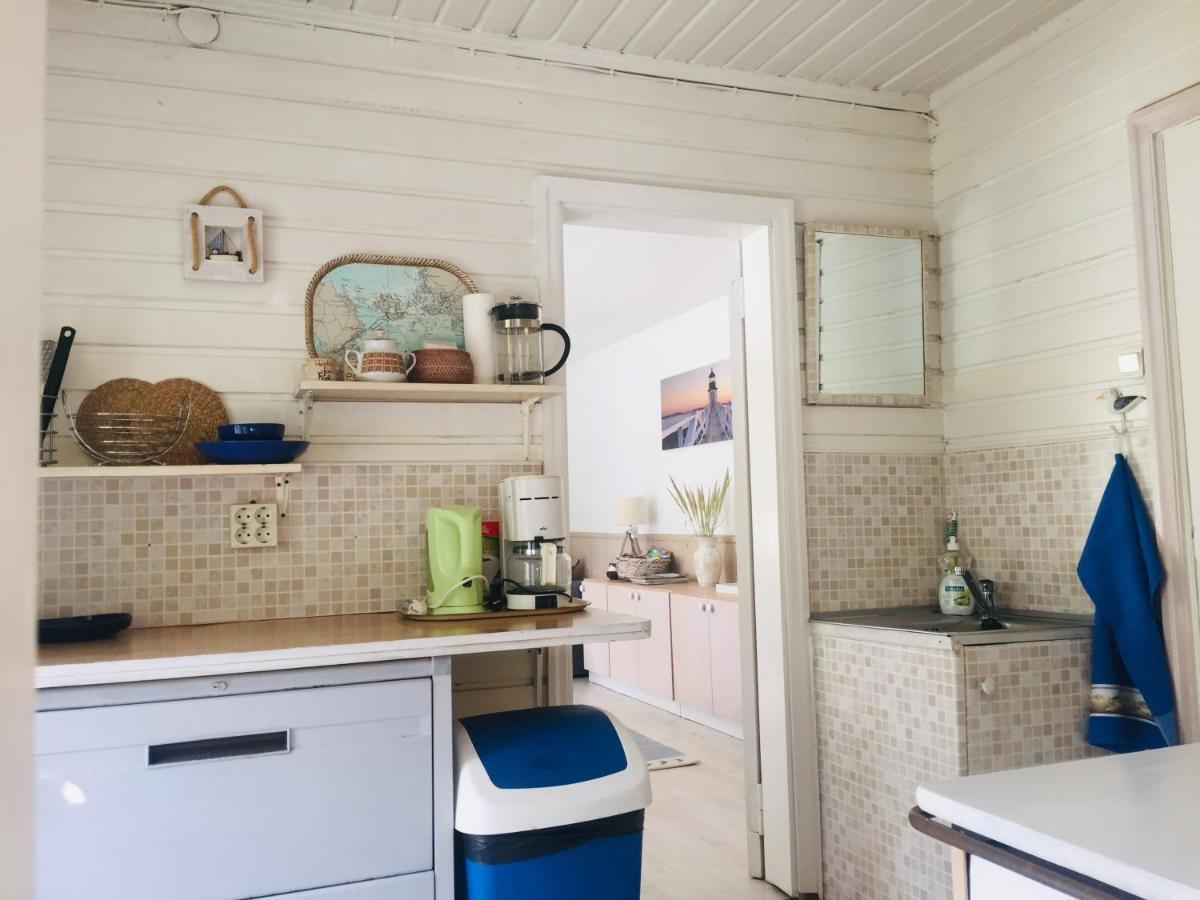 Kaju Guesthouses Nasva Kültér fotó